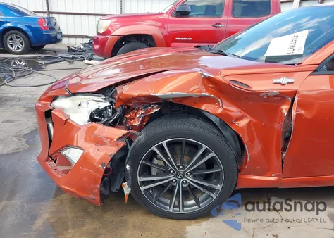 2013 Scion Fr-S из США, поврежденный, VIN JF1ZNAA1XD2705684